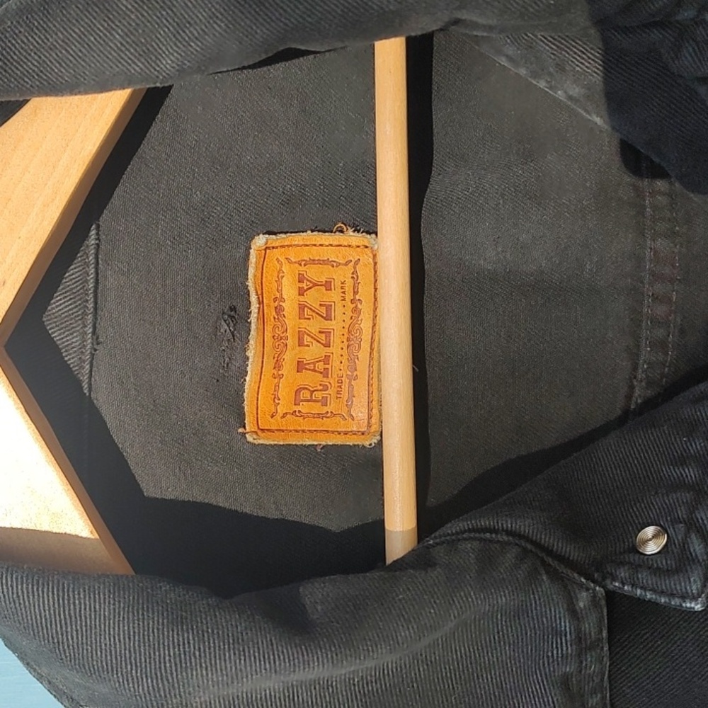 Jean Jacket - Picture 2 of 11